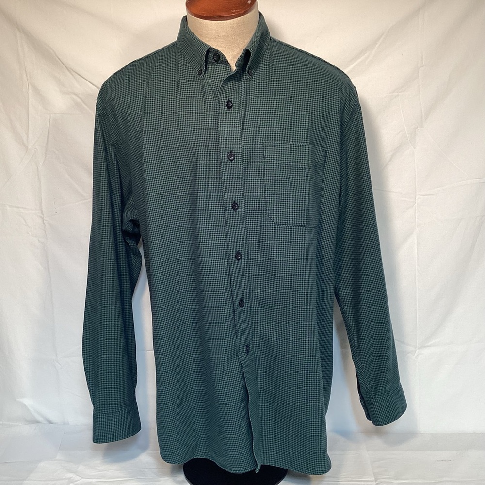 L.L. Bean Men's Green Black Cotton Button Down Shirt Size XL